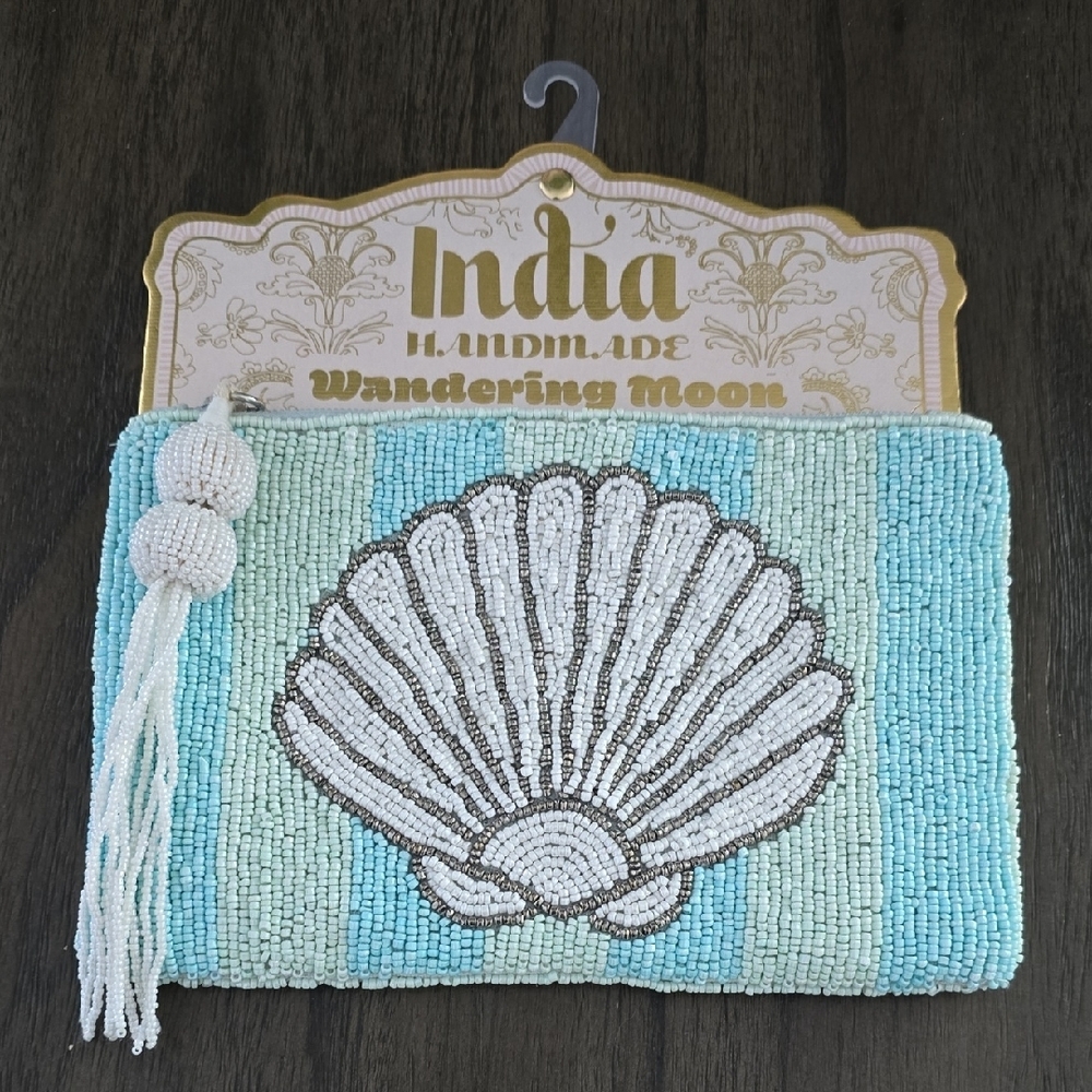 Beaded SeaShell Pouch Aqua and White